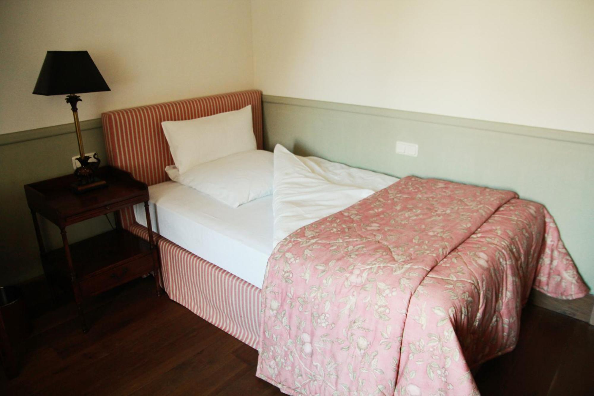 Hotel Chateau Bela Rum bild