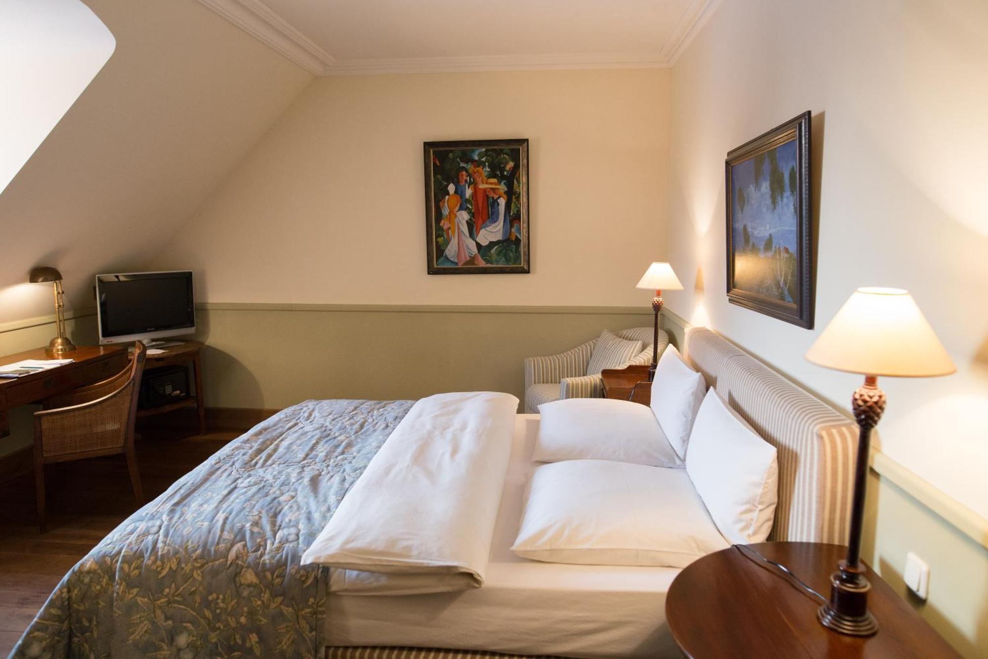 Hotel Chateau Bela Exteriör bild