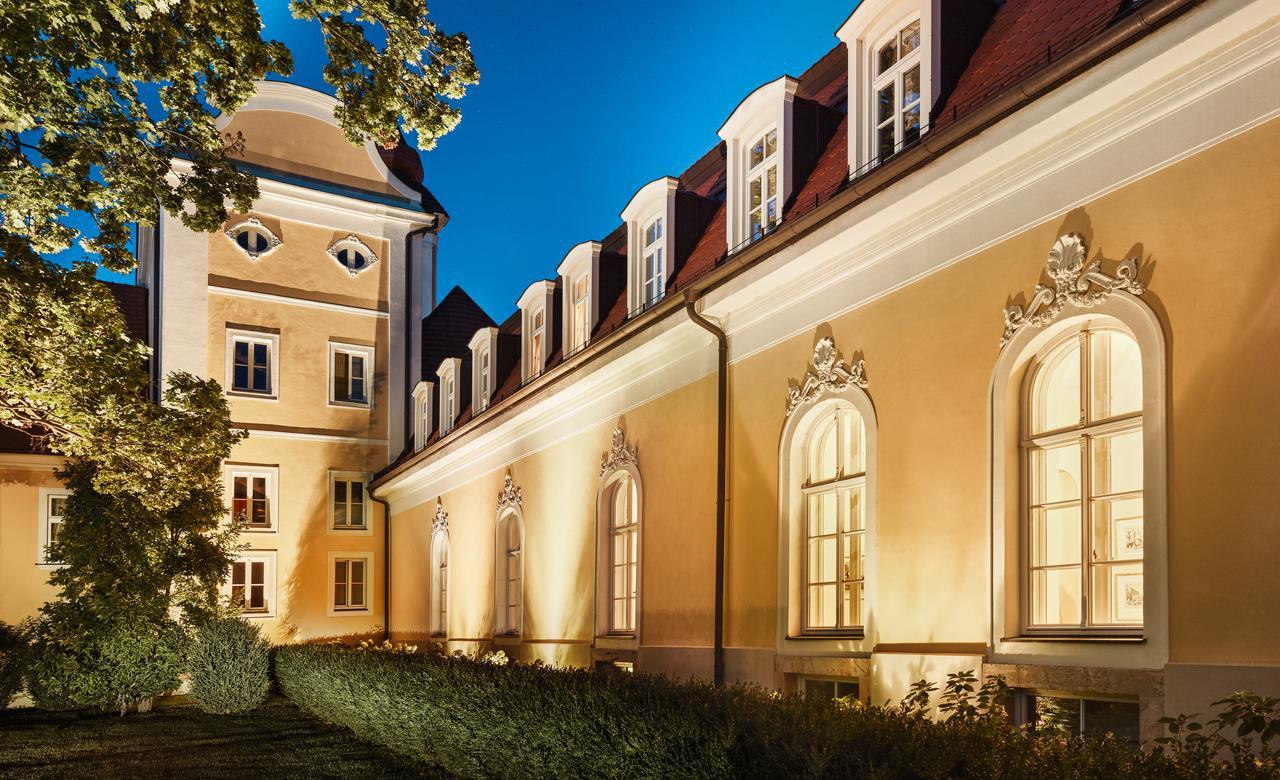 Hotel Chateau Bela Exteriör bild